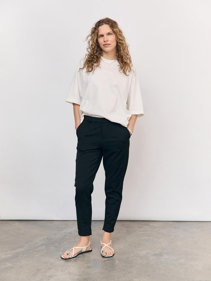 Object Housut Musta - Canny