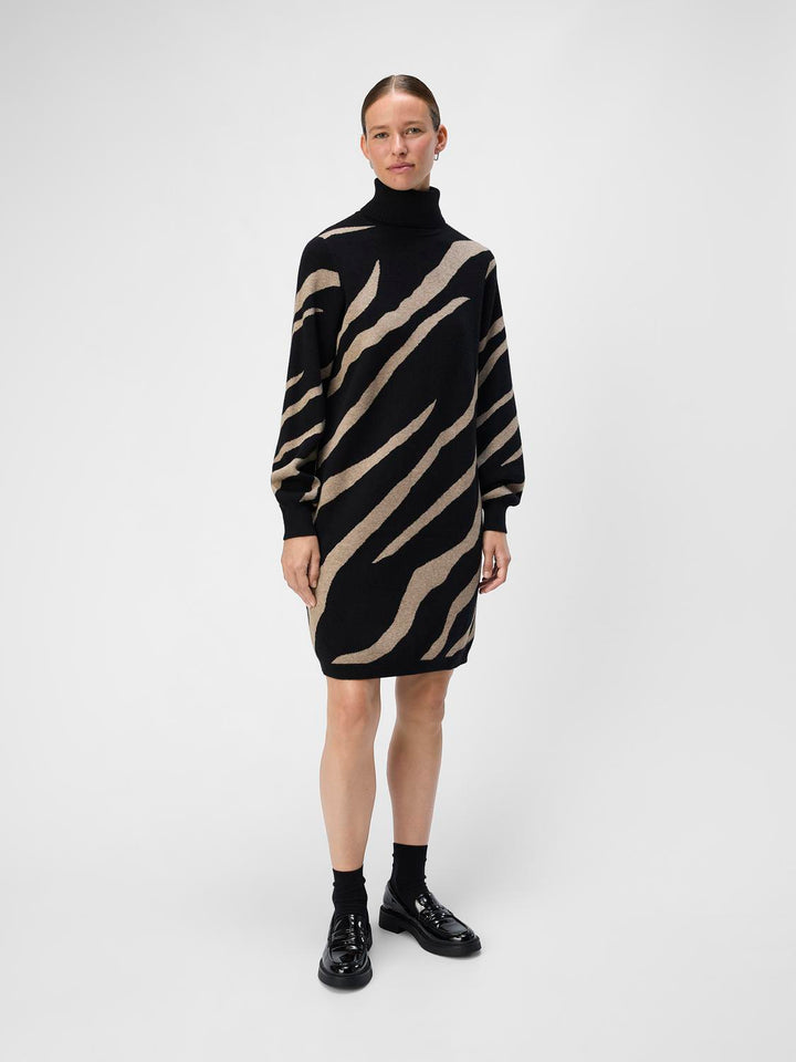 Object Neulemekko Musta/Hiekka - Canny