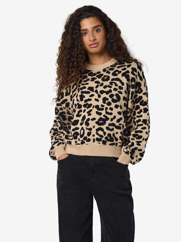 Noisy May Neulepusero Leo